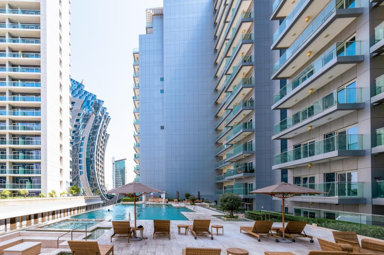 Stunning Studio Near Burj Khalifa Dubai Exterior foto